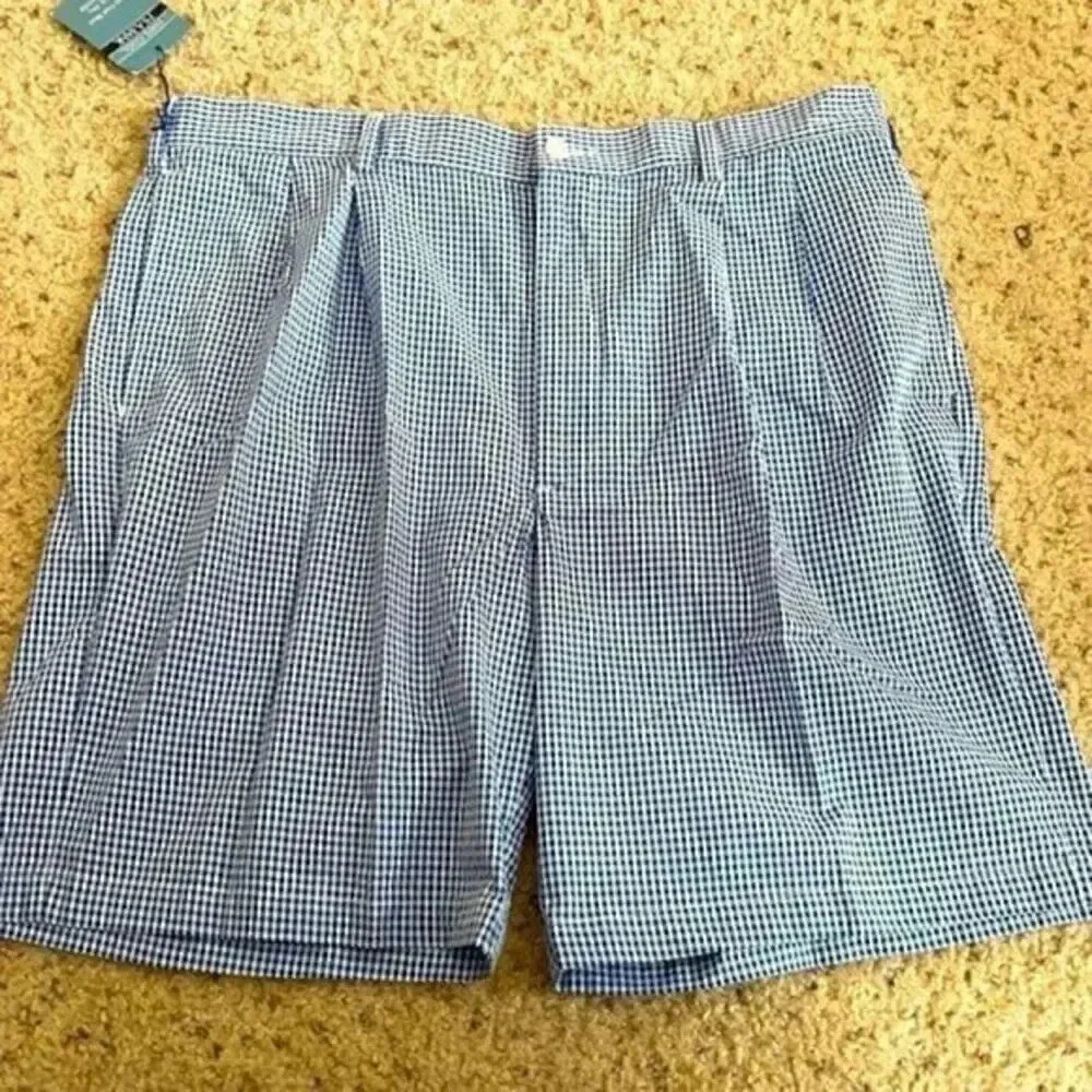 Jos.A.Bank New NWT size 40 seersucker shorts